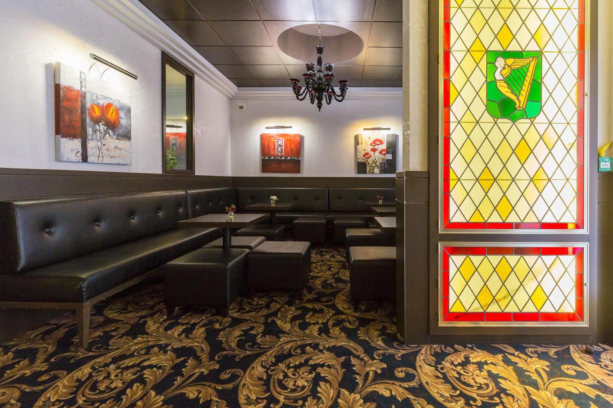 Hotel Irlande Лурд Экстерьер фото